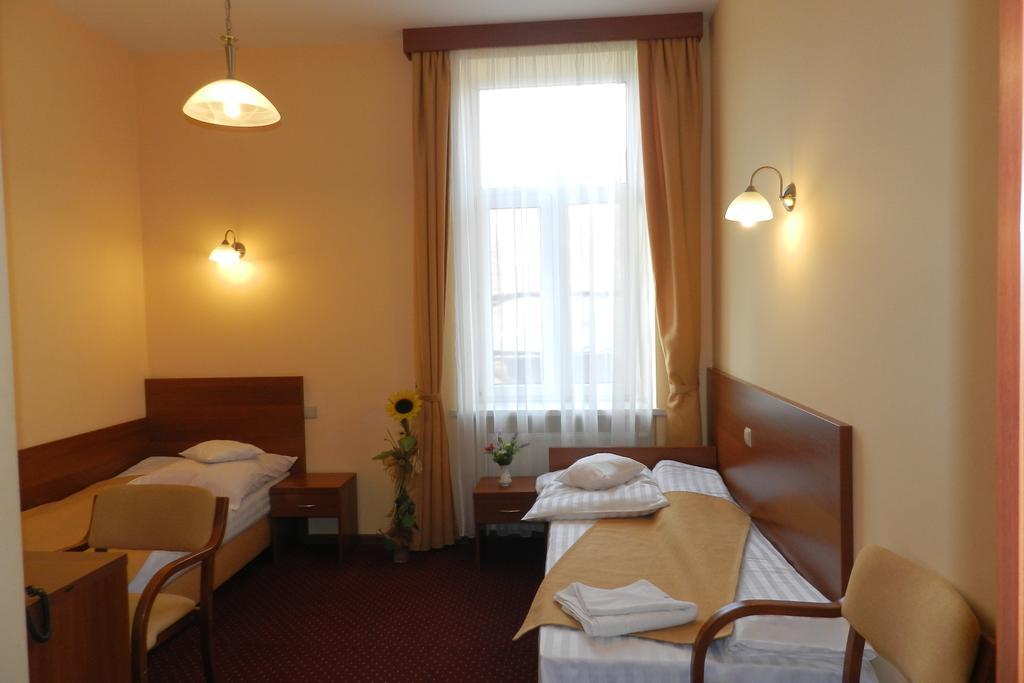 Hotel Soplicowo à Krynica-Zdrój Extérieur photo