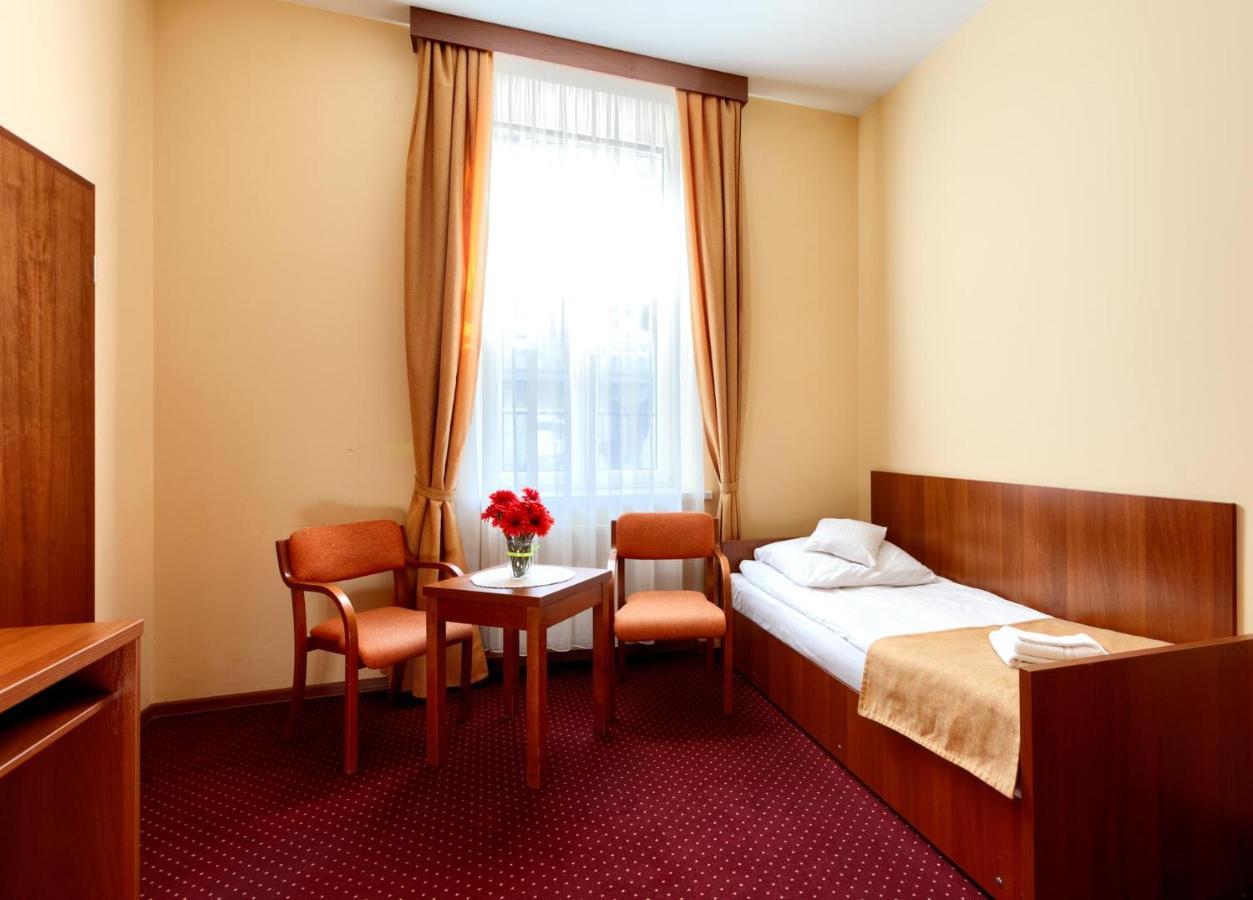 Hotel Soplicowo à Krynica-Zdrój Extérieur photo